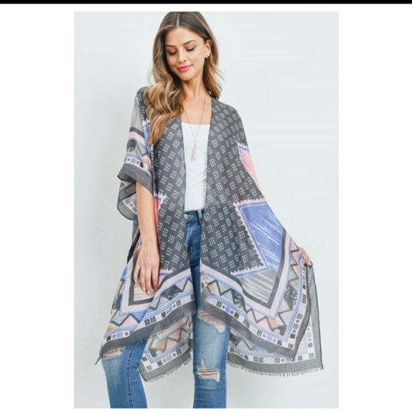 🔥Beautiful Blue Boho Kimono Top - Picture 5 of 6